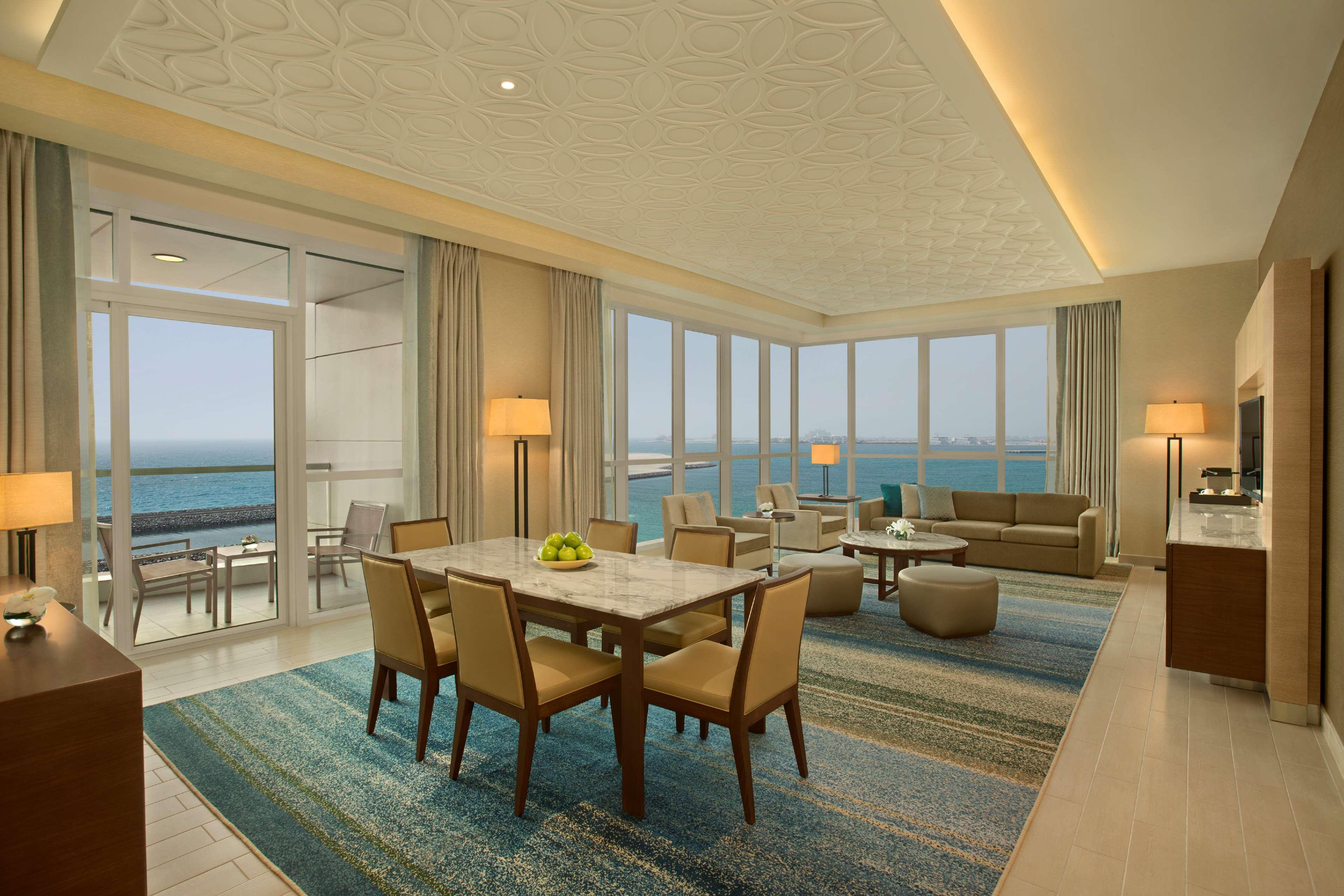 Doubletree By Hilton Dubai Jumeirah Beach Exteriör bild